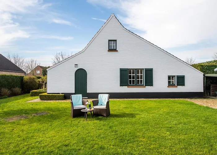 Casa Newport Villa *